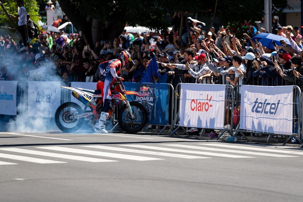 RedBull Showrun Guadalajara Sergio Perez