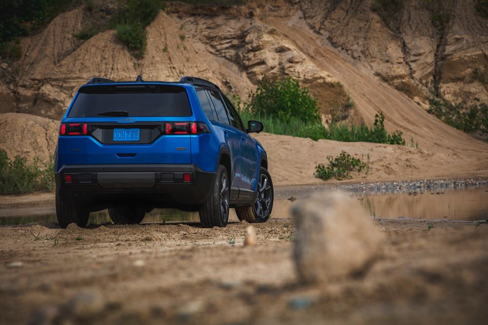 Jeep Cherokee MY2026