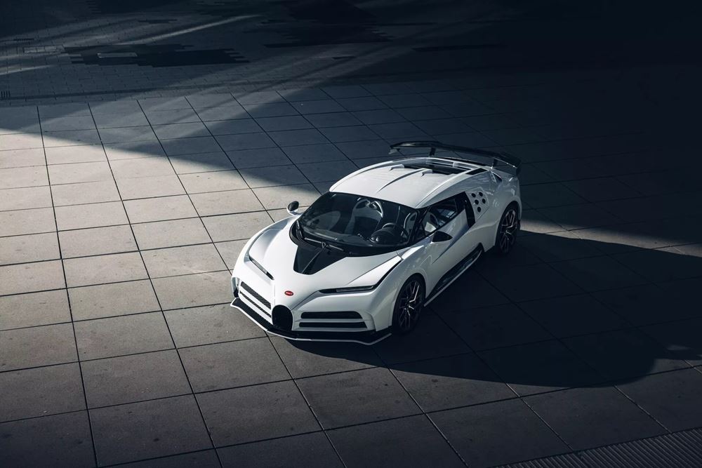 Bugatti Centodieci δημοπρασία