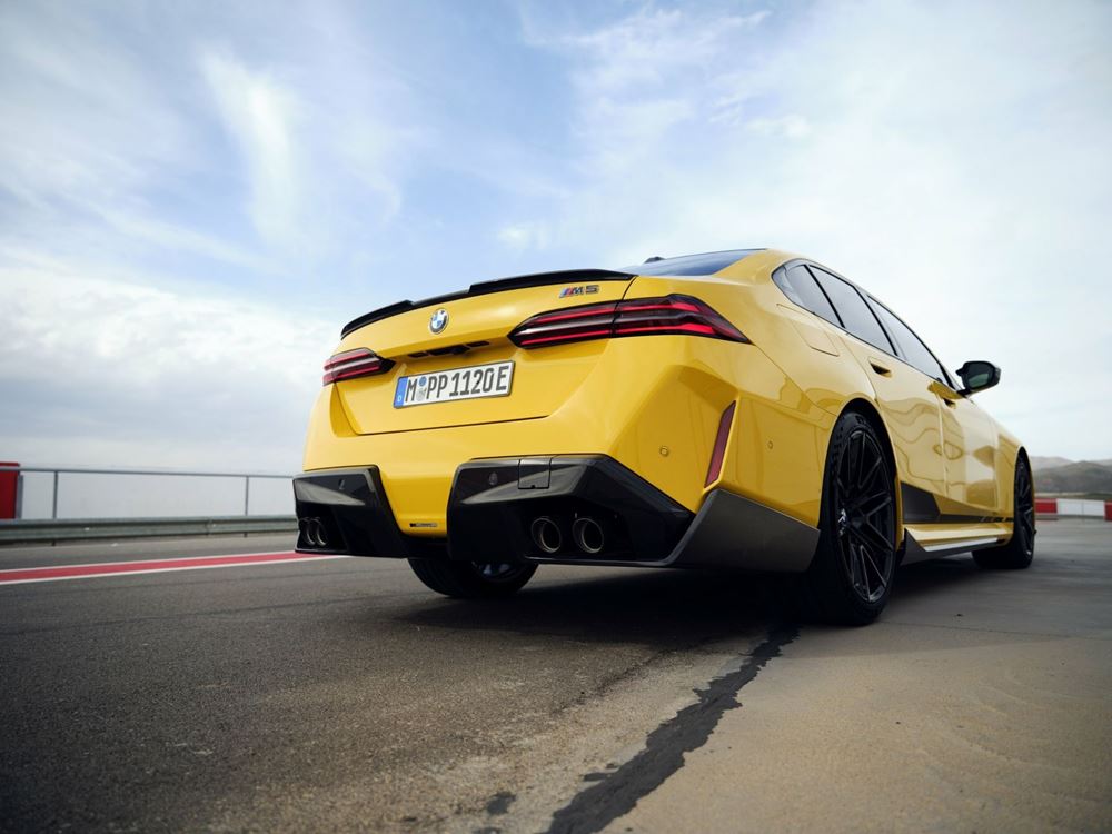 BMW M5 M Performance Parts