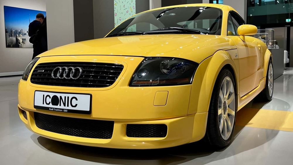 Audi TT Coupe RS4