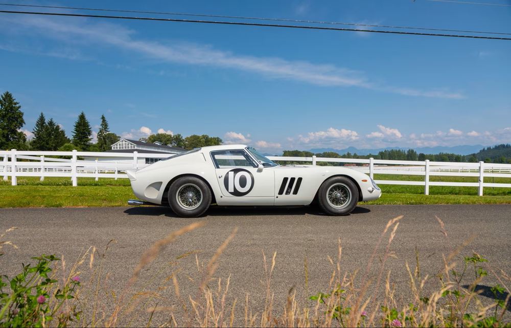 Ferrari 250 GTO Bianco Speciale Mecum
