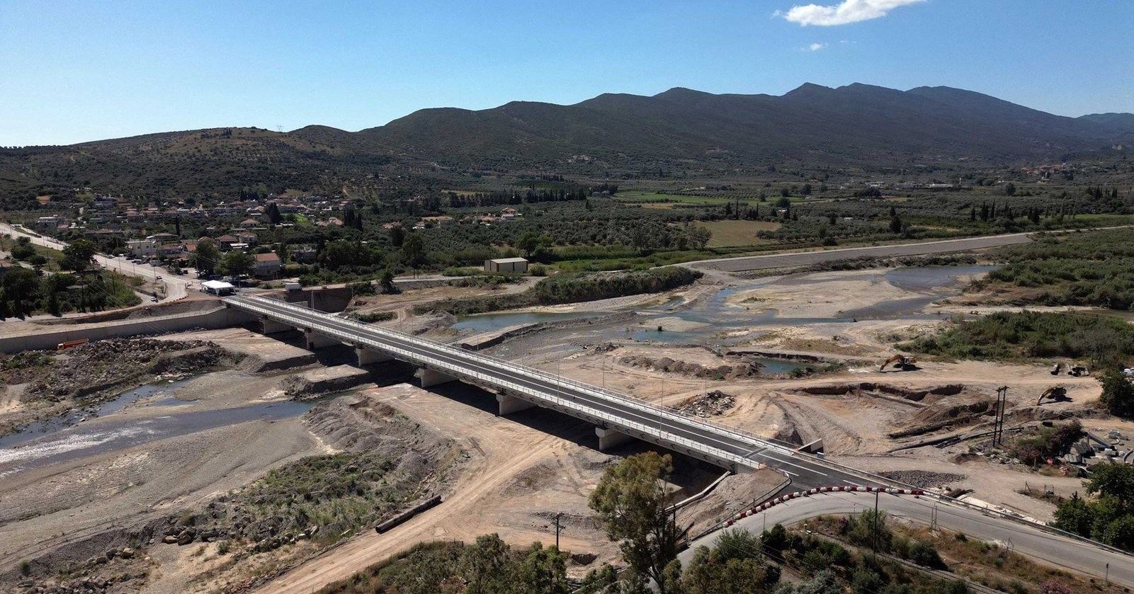 Οδικά έργα αυτοκινητόδρομος ΓΕΚ ΤΕΡΝΑ