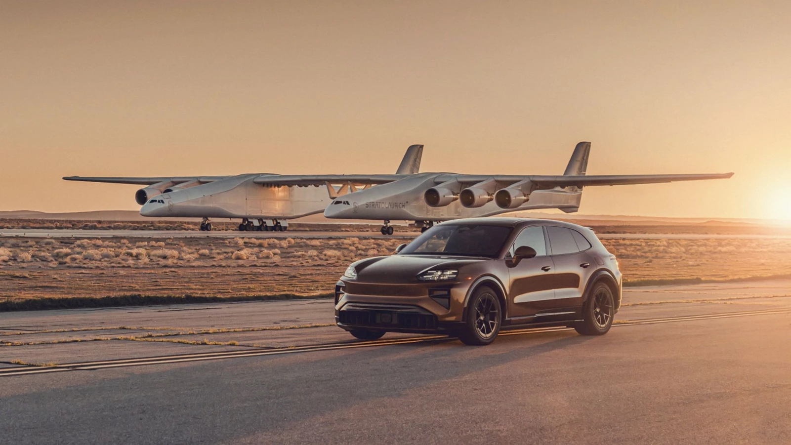 Porsche Cayenne Stratolaunch αεροπλάνο