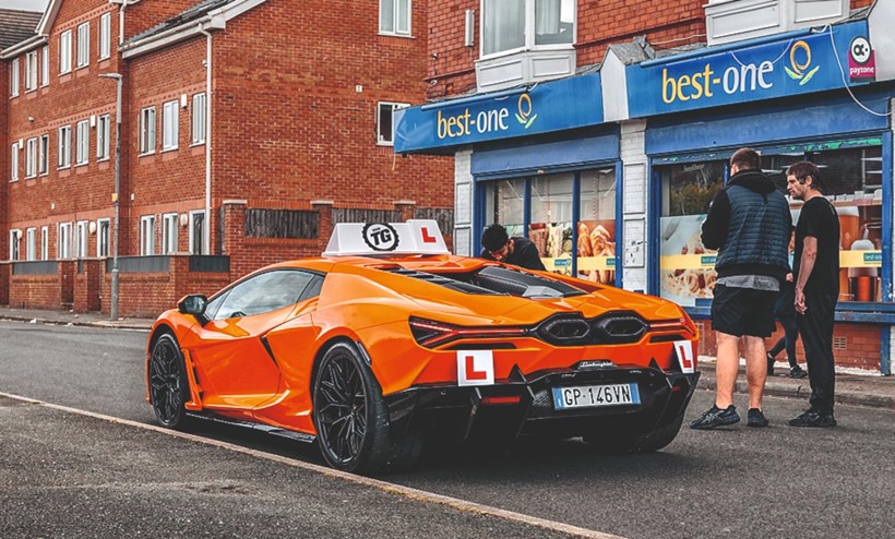 TopGear Lamboghini Revuelto