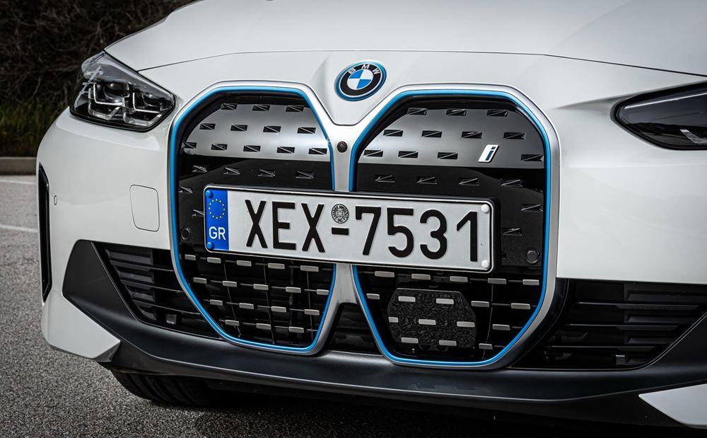 BMW i4