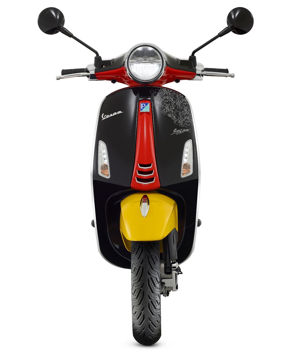 Disney Mickey Mouse ekdosi Vespa