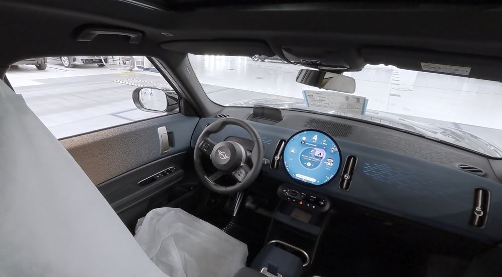 BMW αυτόνομη οδήγηση εντός εργοστασίου