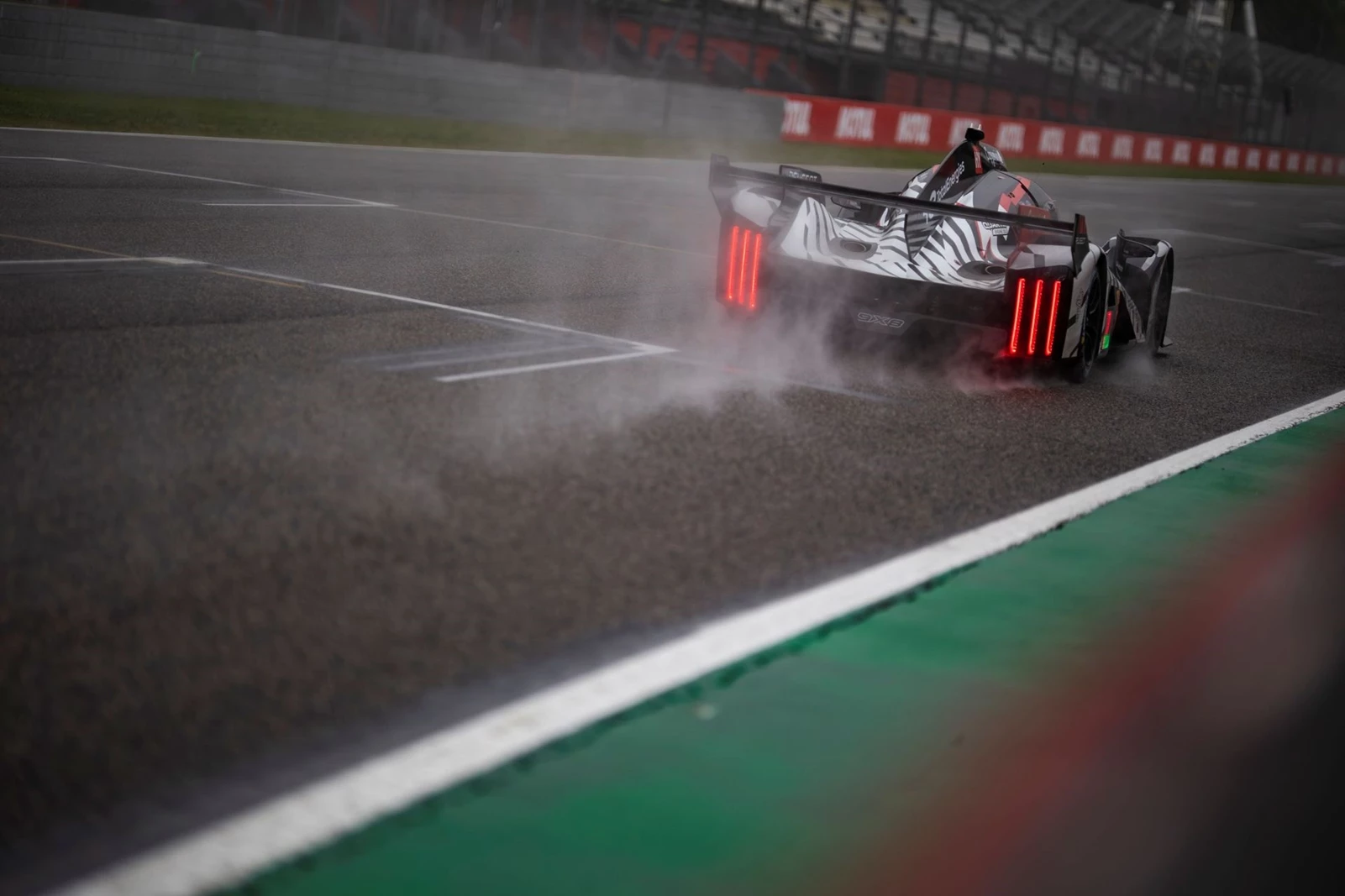 Peugeot 9X8 WEC Imola Prologue