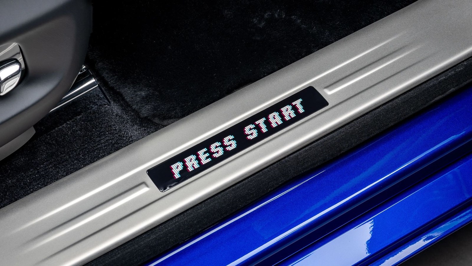 Rolls-Royce Black Badge Ghost Gamer