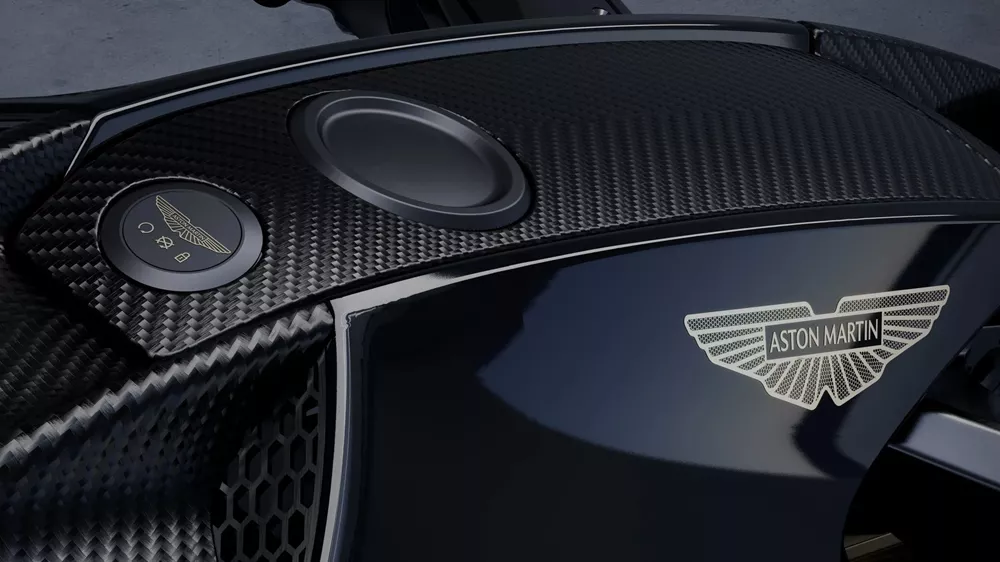 Aston Martin AMB 002