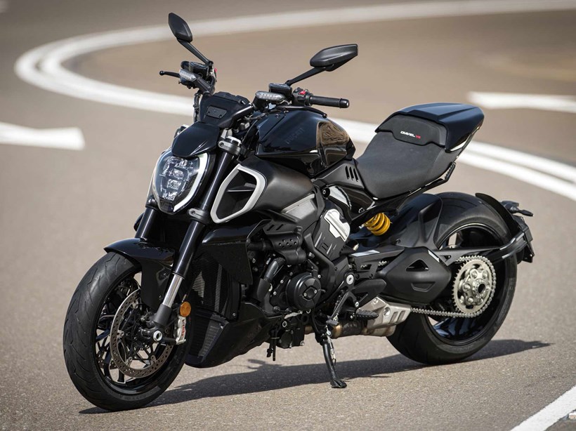Ducati Diavel V4