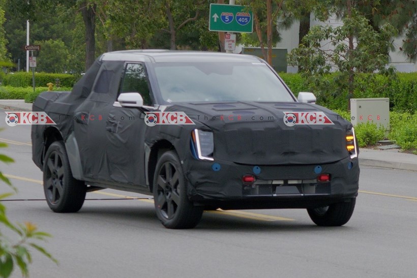 Kia EREV Pick Up Spy Photos