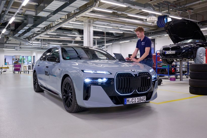 BMW i7 Solid State Μπαταρίες για ηλεκτρικά αυτοκίνητα