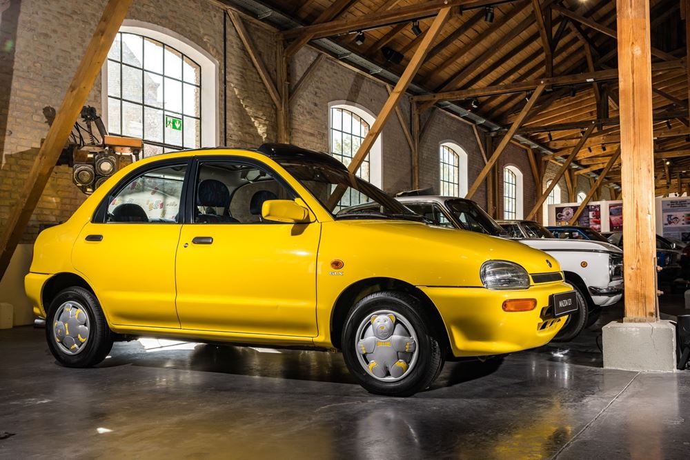 Mazda 121 Goldy Haribo