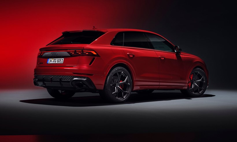 Audi RS Q8 Performance 2024