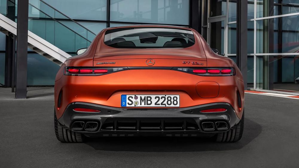 Mercedes-AMG GT 63 S E Performance