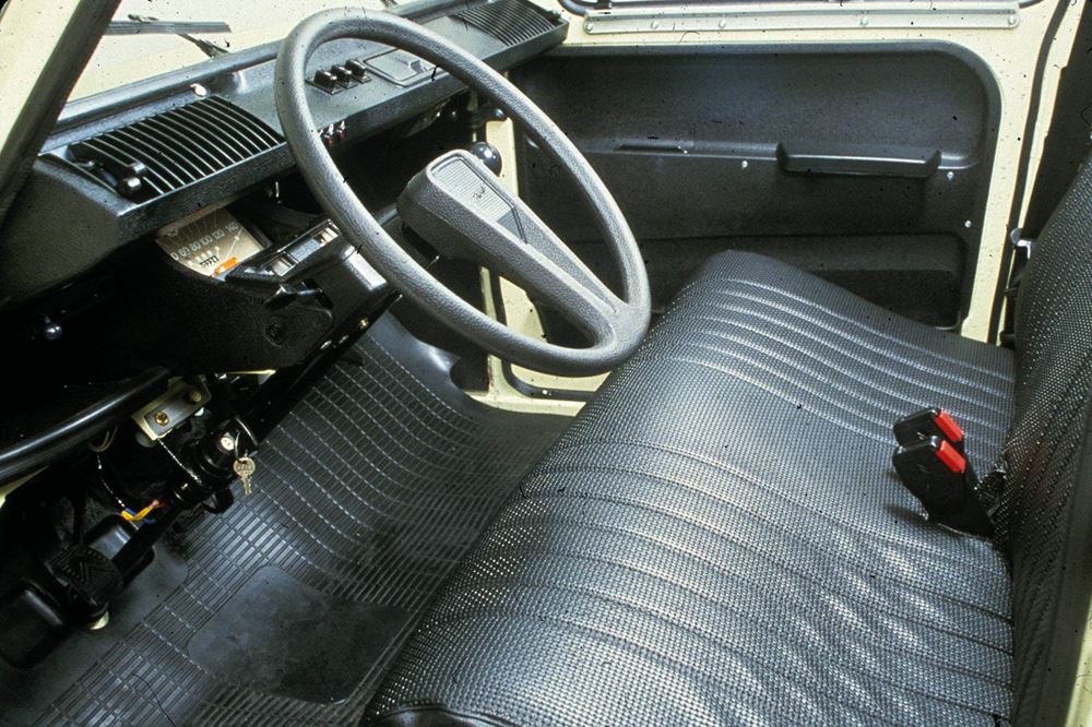 Citroen Dyane 6