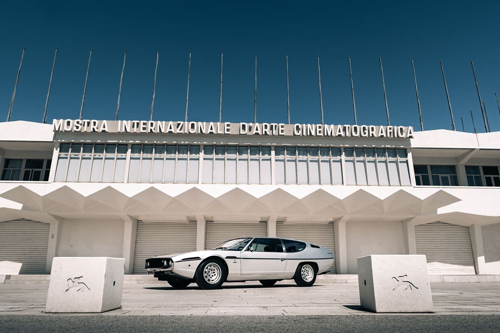 Lamborghini Espada 400 GT