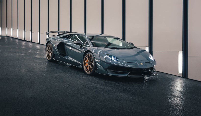 Lamborghini Aventador SVJ