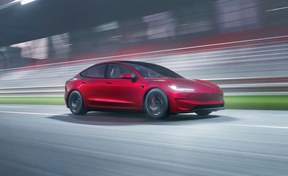Tesla Model 3 Performance Highland 2024