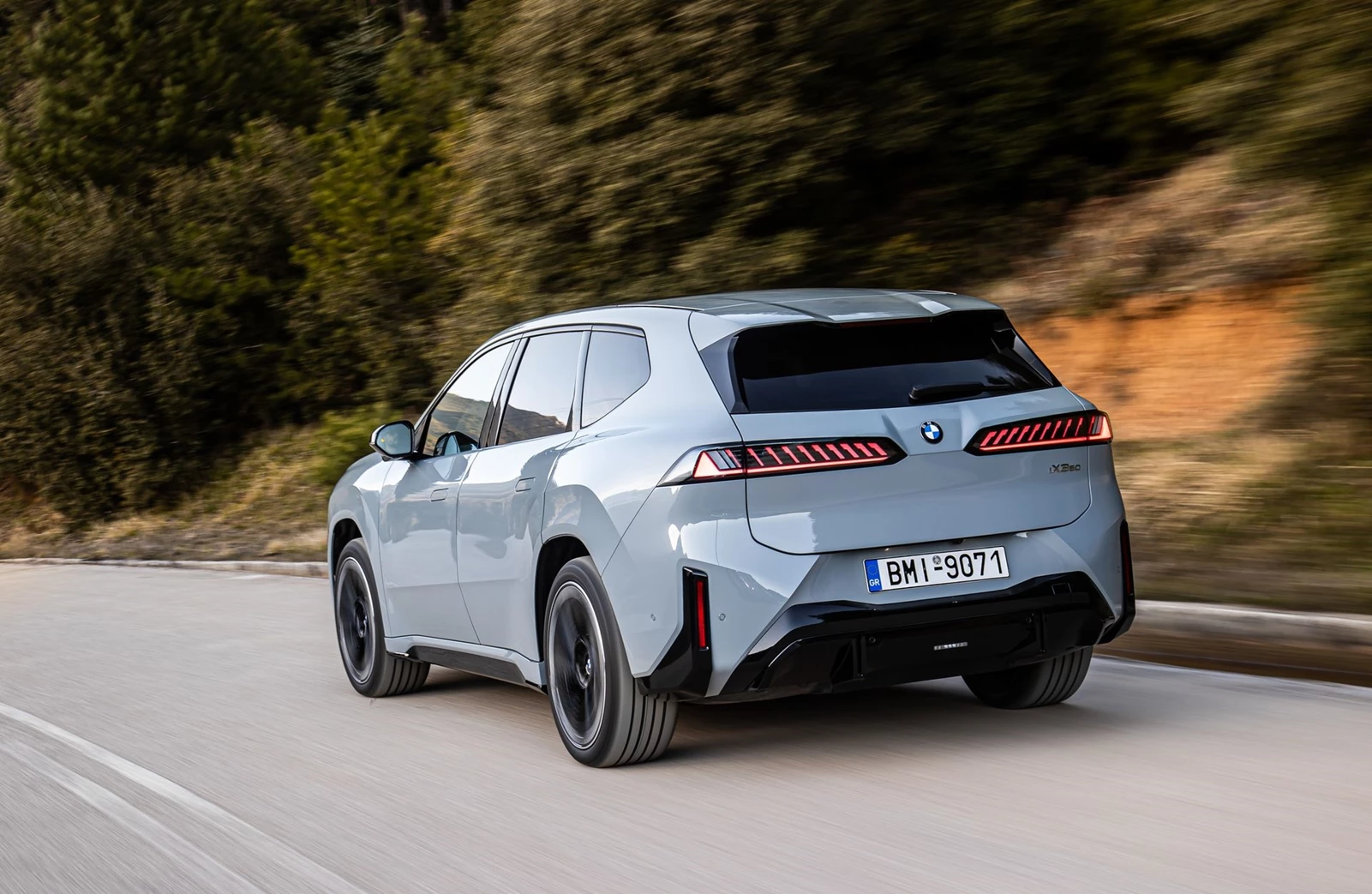 BMW iX3 2026