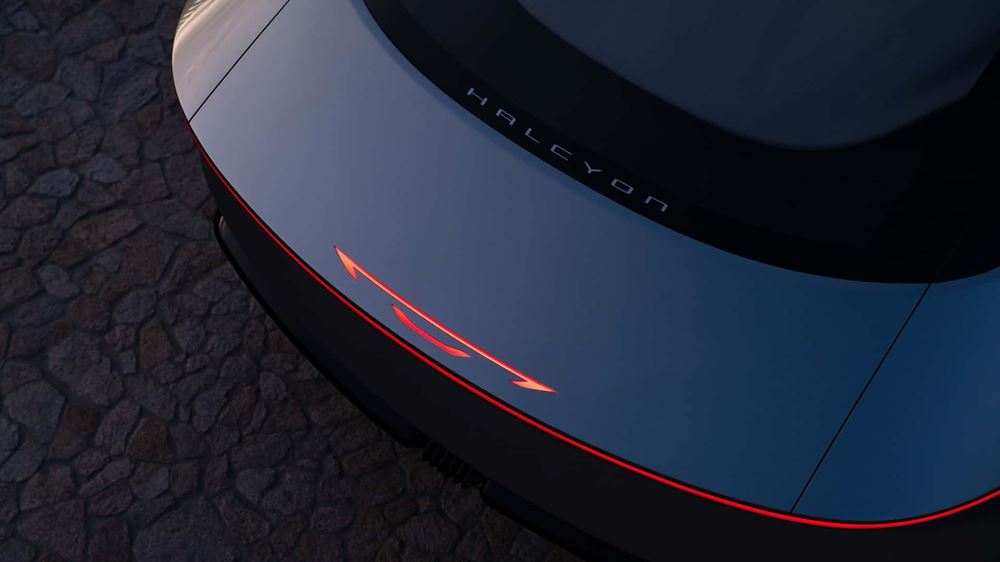 Chrysler Halcyon Concept