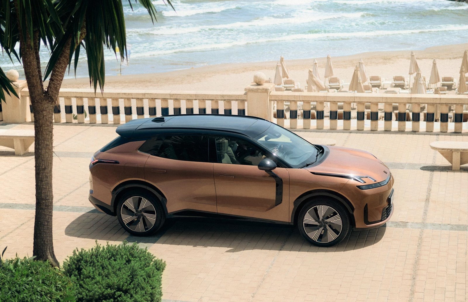 Lynk & Co 08
