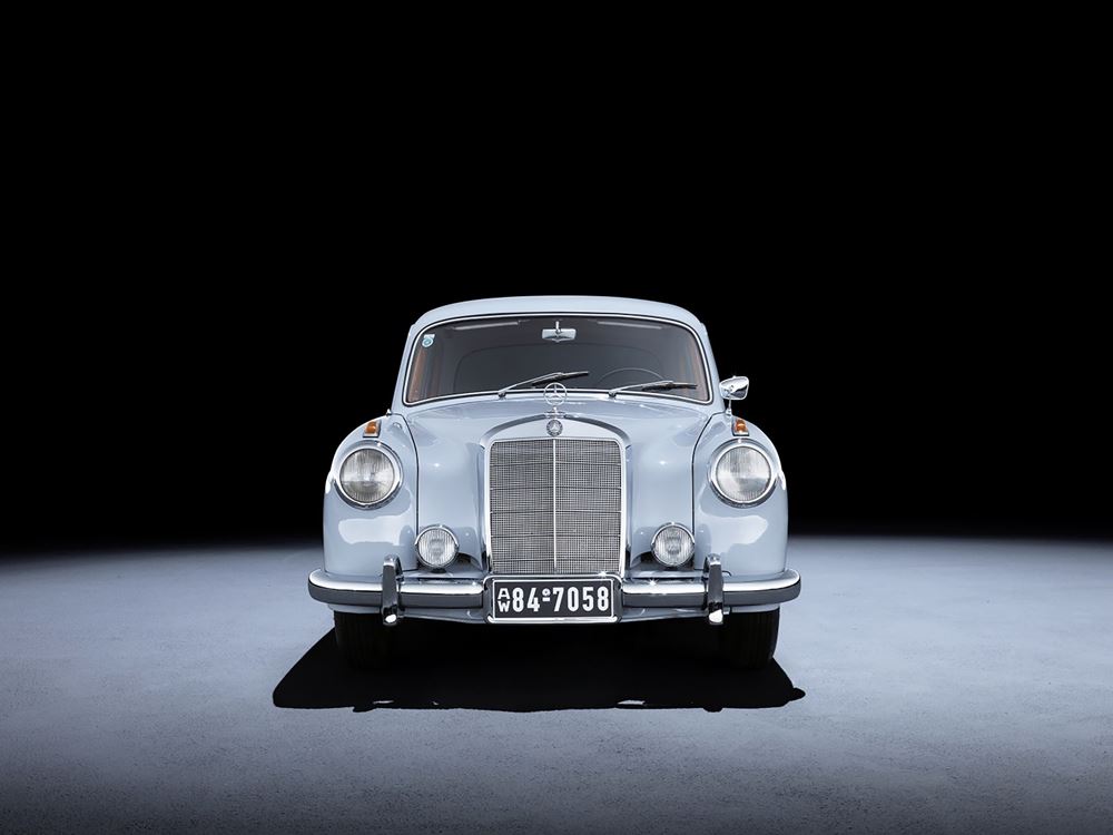1954 Mercedes-Benz 220 Ponton (W180)
