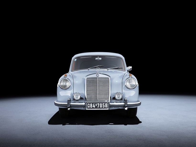 1954 Mercedes-Benz 220 Ponton (W180)