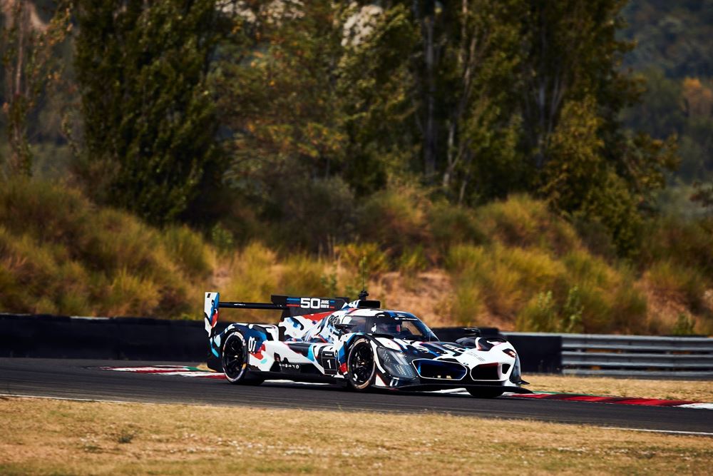 BMW M Hybrid V8 Varano Test