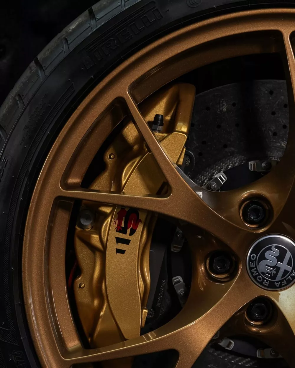 Alfa Romeo Giulia QV Ντουμπάι