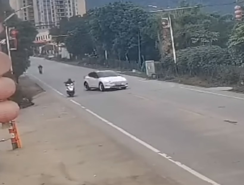 Tesla China Crash