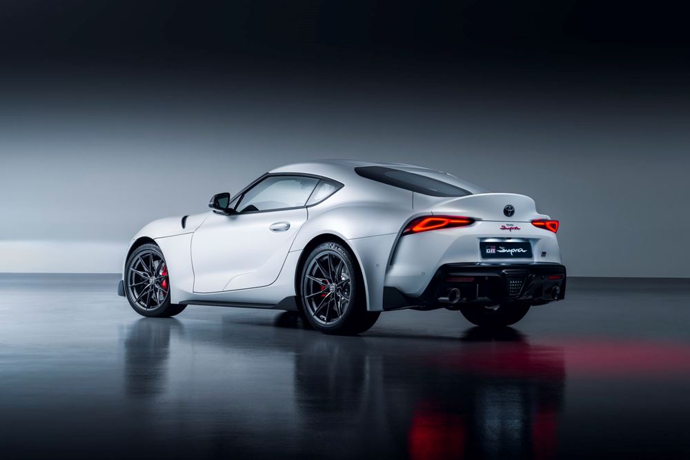 Toyota GR Supra με χειροκίνητο κιβώτιο ταχυτήτων