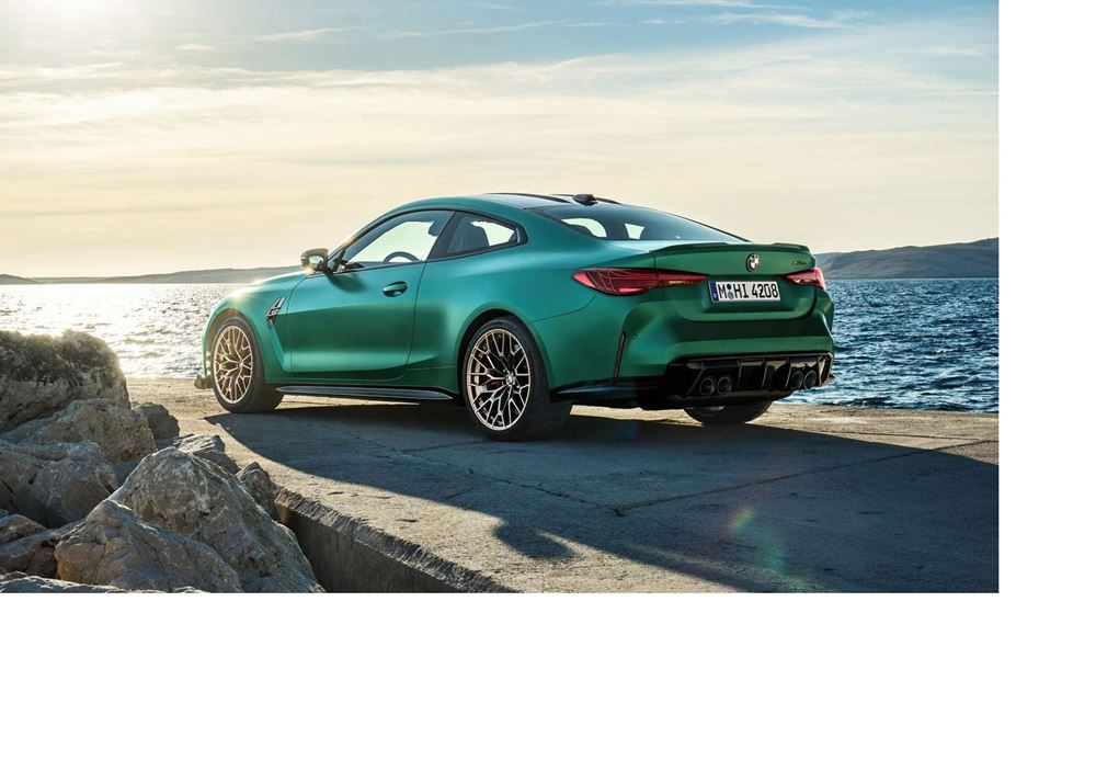 BMW M4 CS