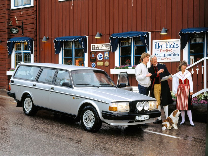 Volvo 245