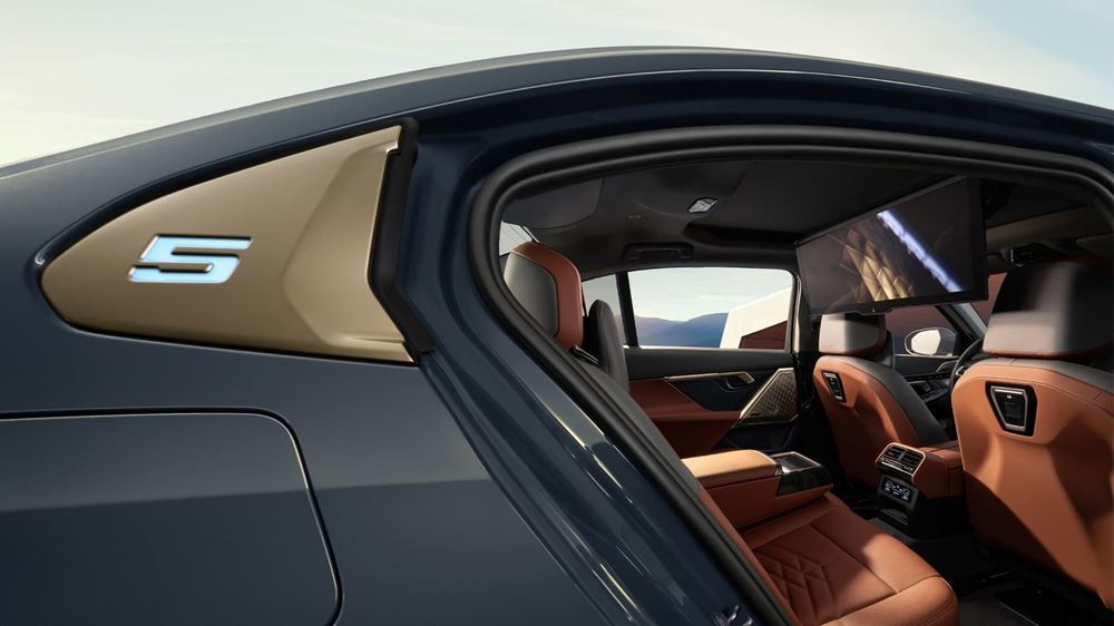BMW 5 Series LWB