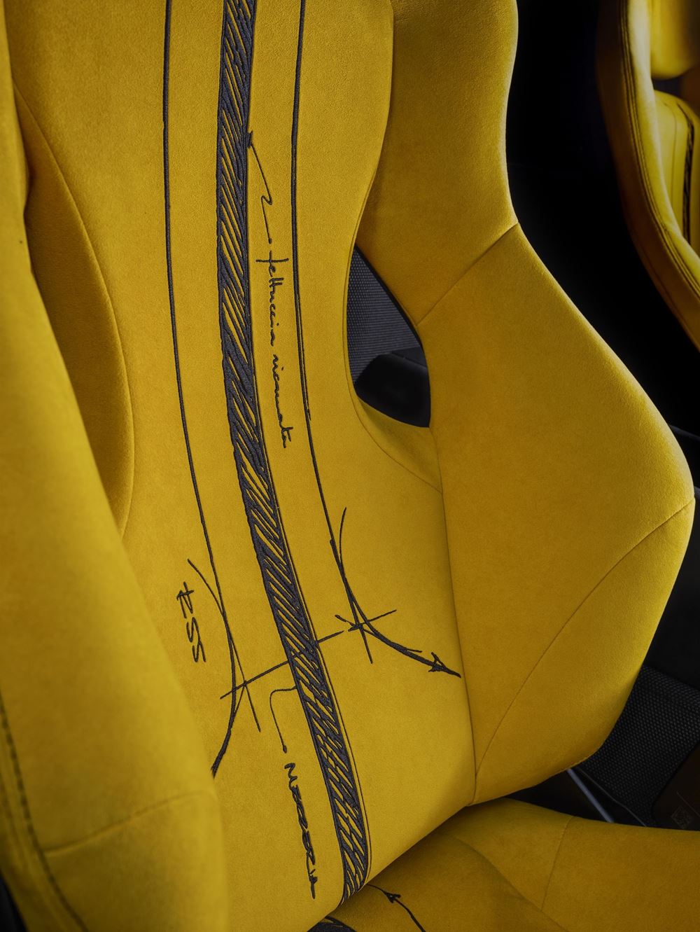 Ferrari 812 Competizione Tailor Made