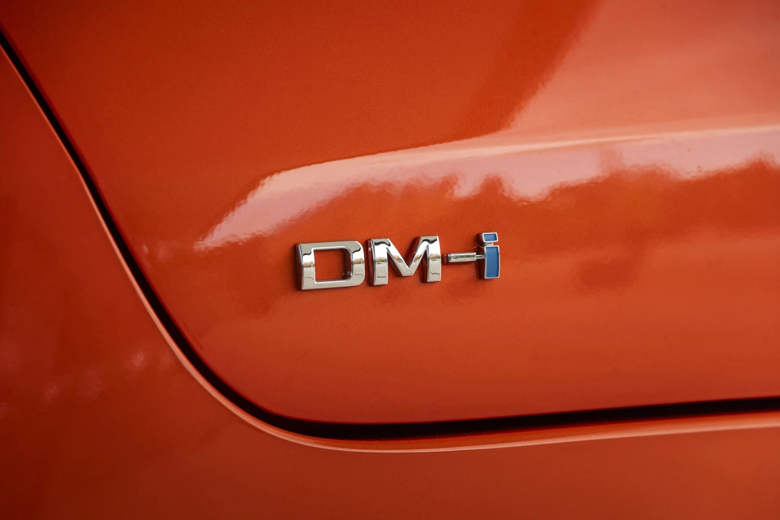BYD Dolphin G DM-i