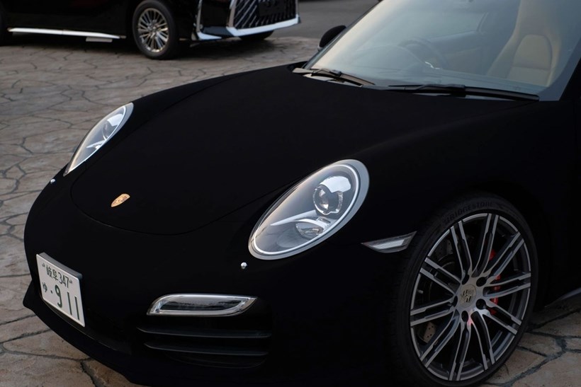 Porsche 911 Musou Black
