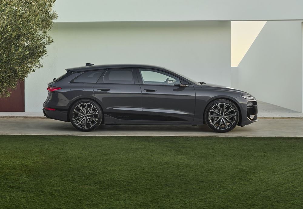  ;Audi A6 e-tron Avant