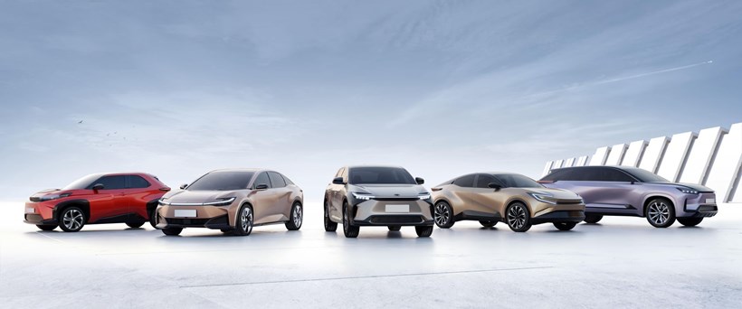 Toyota μικρό ηλεκτρικό crossover