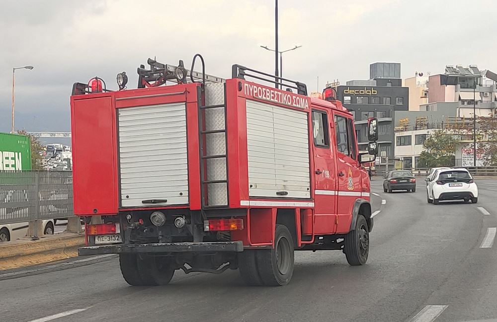 Κηφισός φωτιά σε αυτοκίνητο