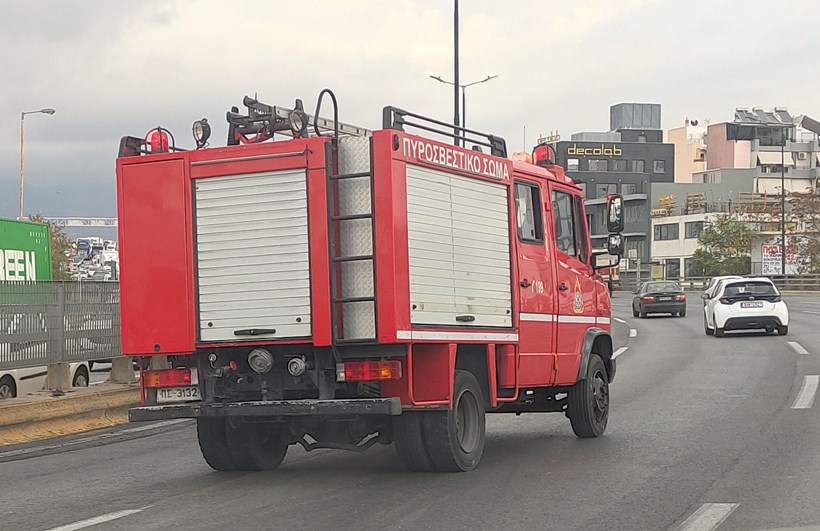 Κηφισός φωτιά σε αυτοκίνητο