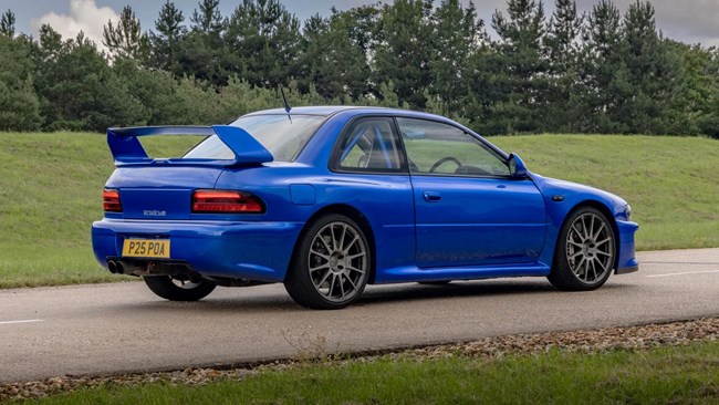 Subaru Prodrive P25
