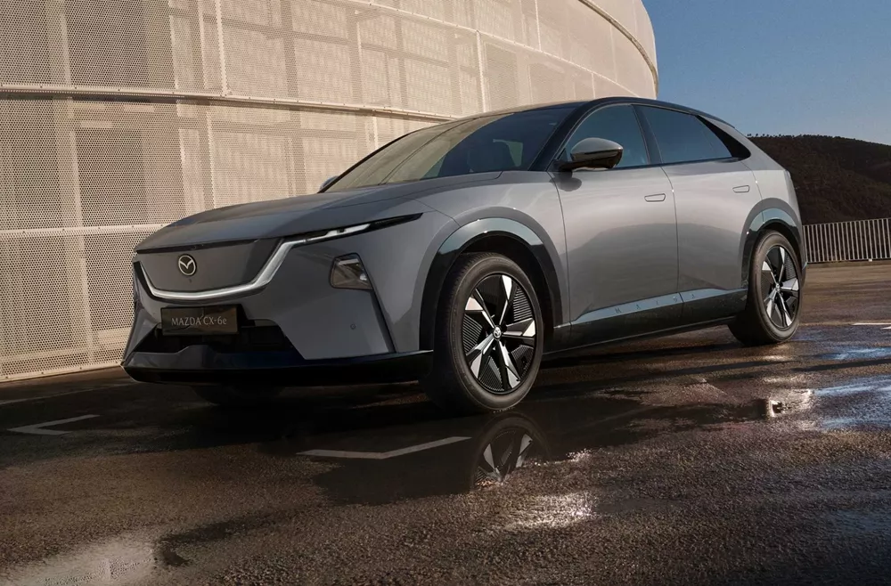 Mazda CX-6e