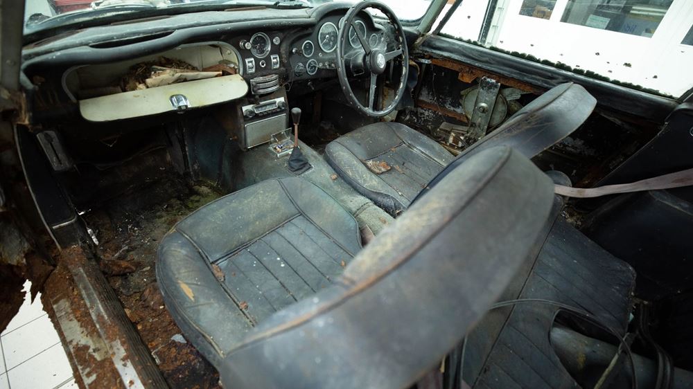 Aston Martin DB5 Vantage restoration