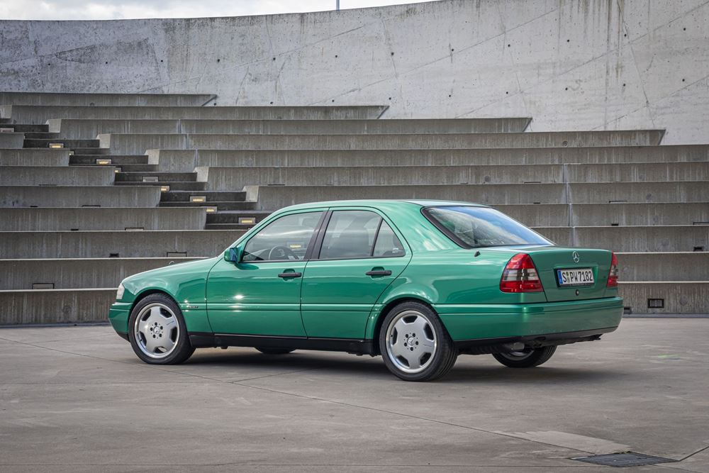 Mercedes-Benz C-Class 1993-2001