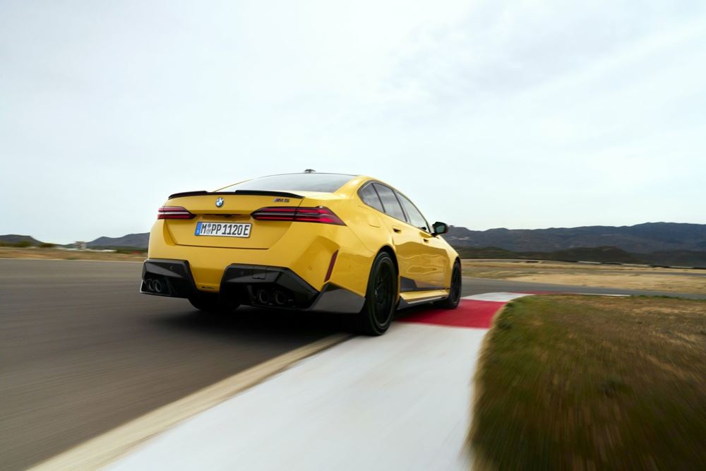 BMW M5 M Performance Parts