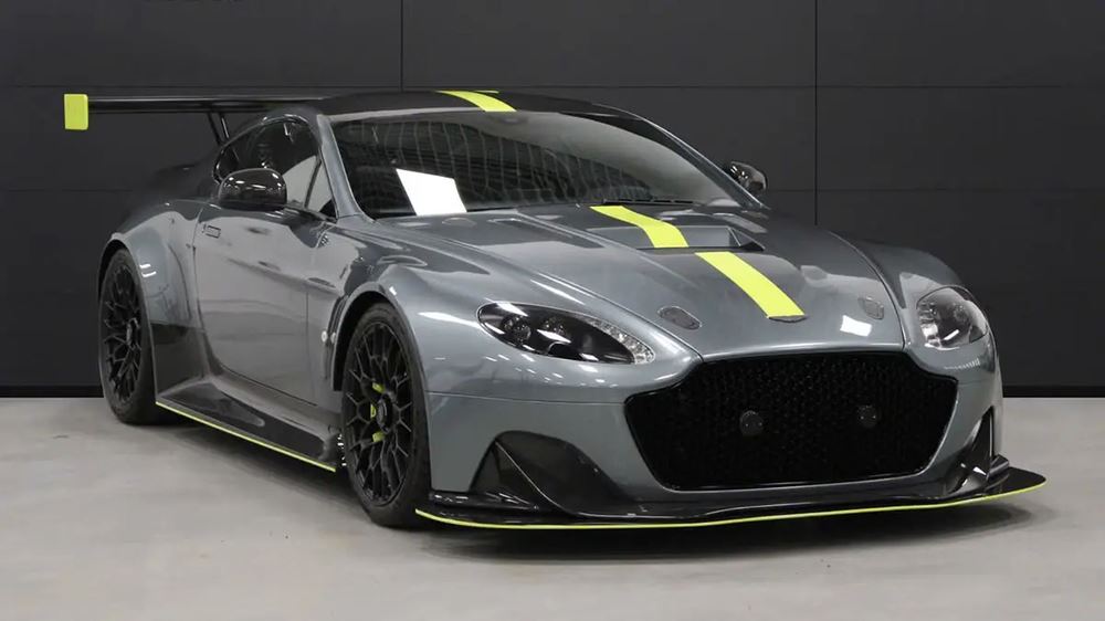 Aston Martin Vantage AMR Pros